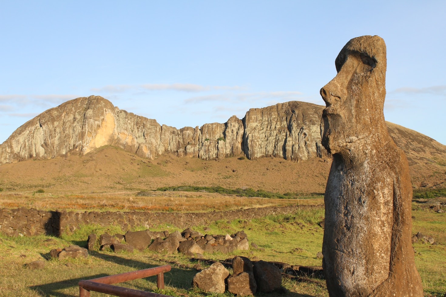 La fascinante historia de los moais de Rapa Nui